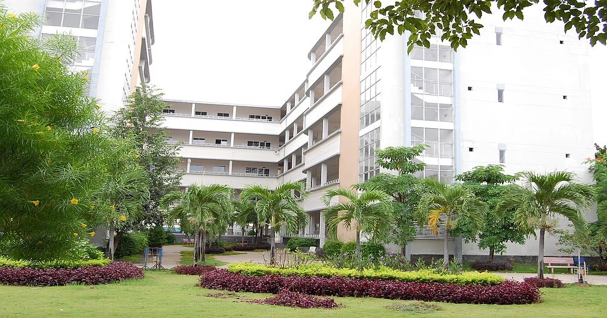 Hướng dẫn đăng ký thi VSTEP chi tiết nhất tại trường đại học ngoại ngữ - đại học đà nẵng (ufl)