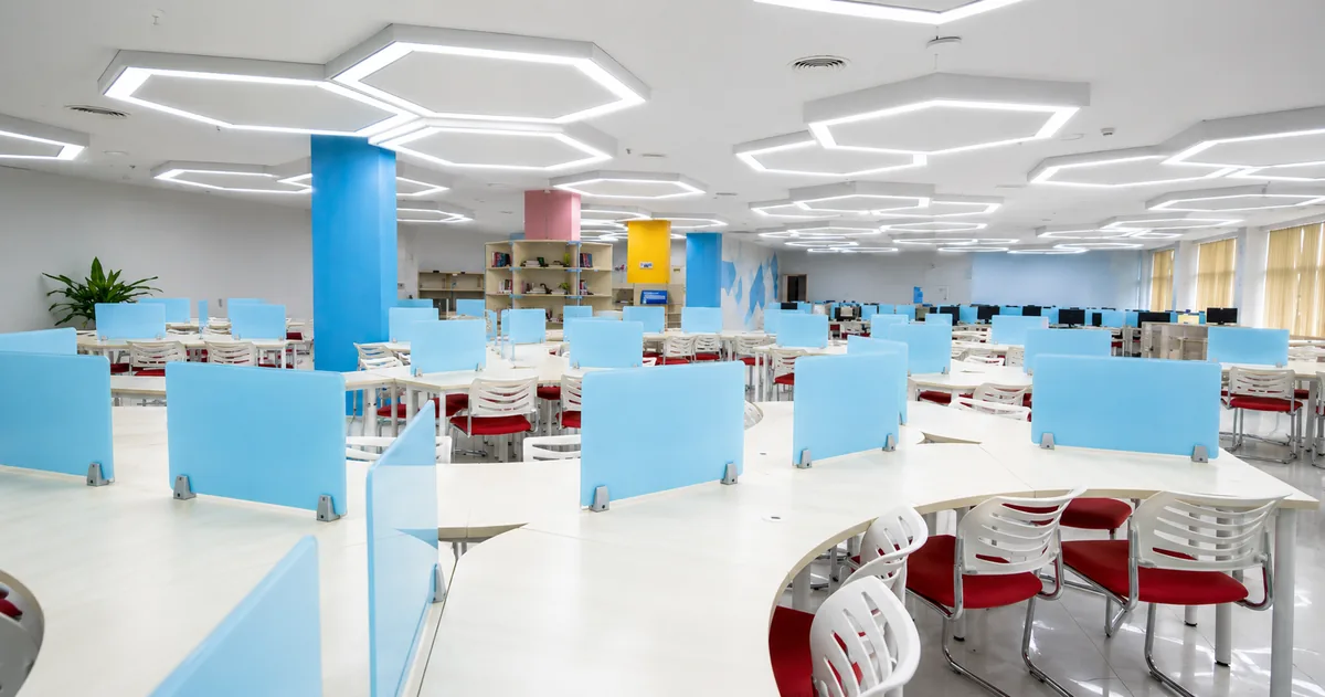 Thủ tục nhận chứng chỉ VSTEP tại Trường Đại học Công nghiệp TP. Hồ Chí Minh (IUH)